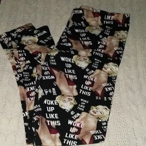 NWOT Marilyn Leggings